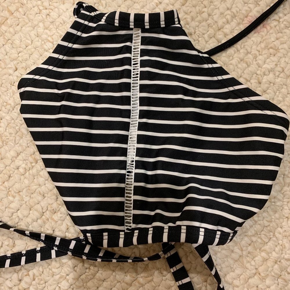 Black stripes bathing suit